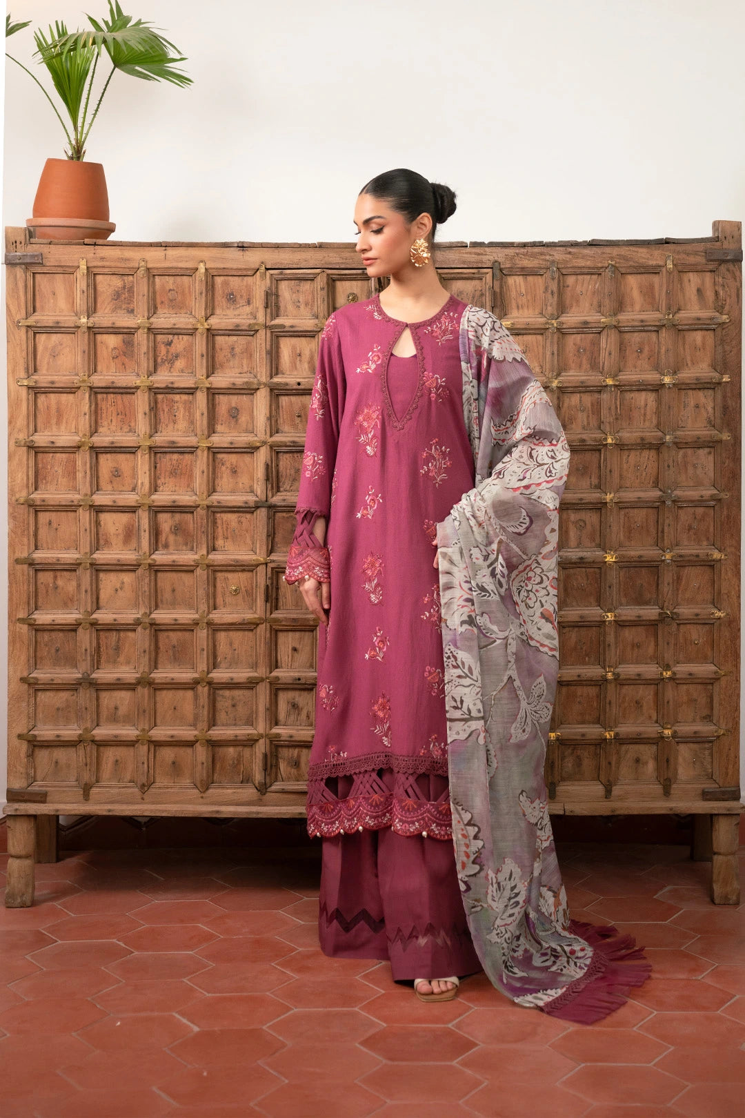 3 Piece Embroidered Karandi Suit