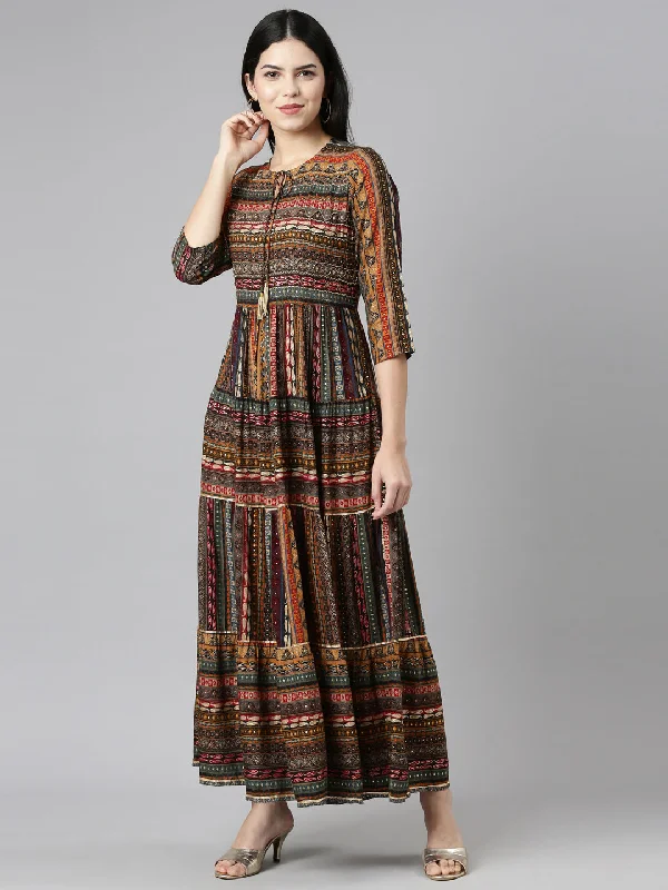 Neeru's Black Straight Casual Printed Gown