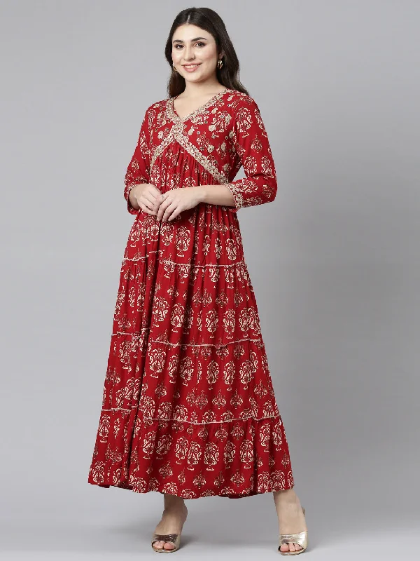 Neeru's Maroon Straight Casual Printed Gown