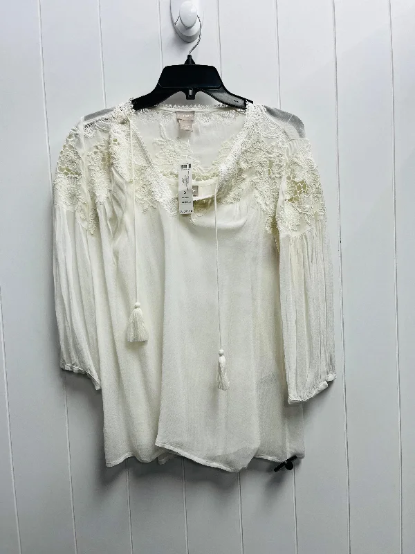 Top Long Sleeve By Chicos In Cream, Size: S