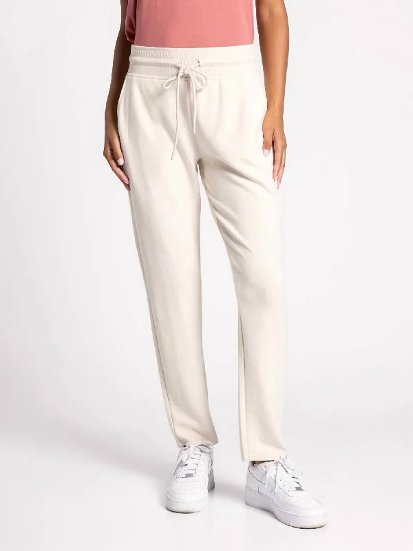 Field Pants In Dove