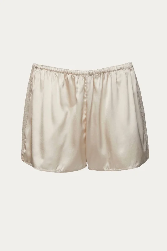 Lissa Short In Oat